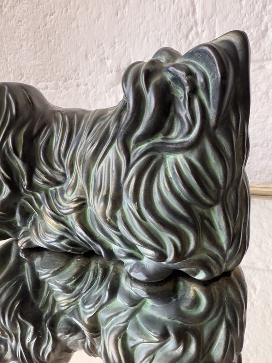 Image 1 of Cane pechinese, ceramica con patina bronzo, anni '60