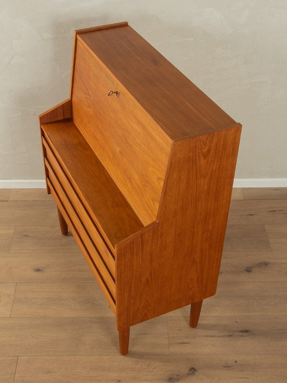 Büro der 1960er Jahre, Rooval – Schreibtisch, Wood (photo 10 of 10)