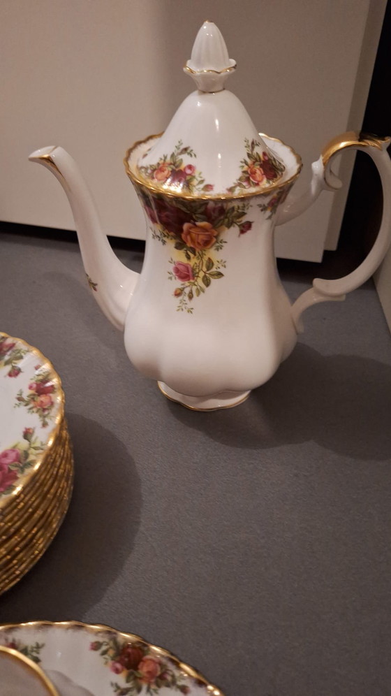 Service – Royal Grafton, Vaisselle, Gold, Porcelain (photo 6 of 6)