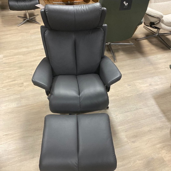 Image 1 of Stressless Magic Relaxsessel – Größe M – mit Fußhocker