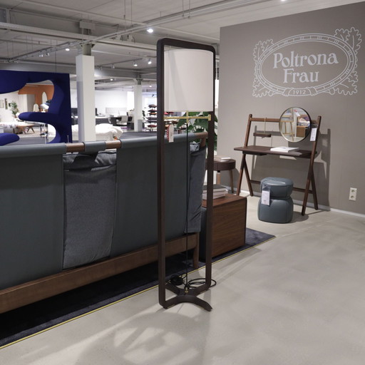 Poltrona Frau Fidelio vloerlamp