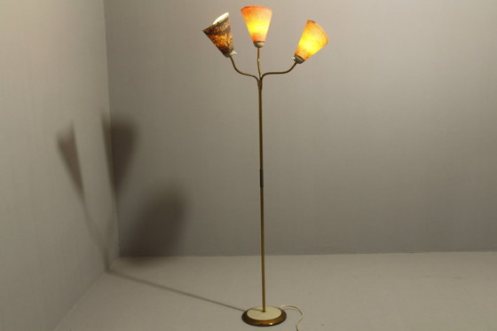 Image 1 of Italienische Stehlampe aus Messing mit drei Leuchten, 1960er Jahre