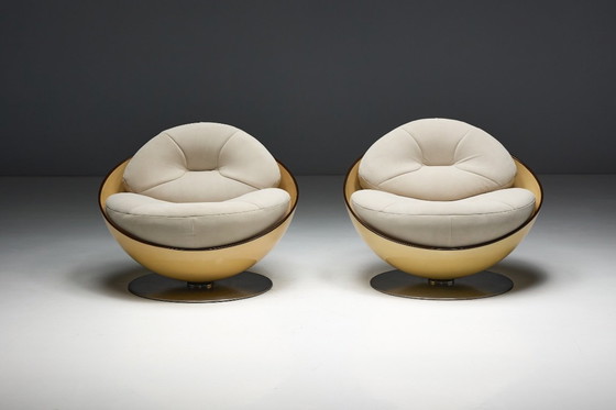 Image 1 of Sillones Esfera de Ricardo Fasanello, Brasil, finales de la década de 1960