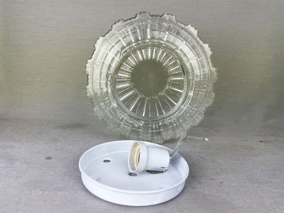 Image 1 of Helder glazen wand- of plafondinbouwlamp, ideaal voor lage plafonds
