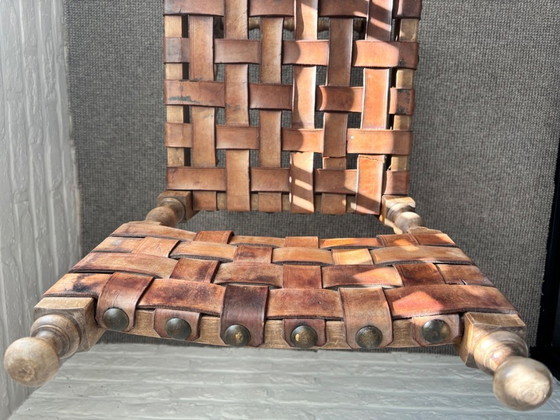 Image 1 of Chaise espagnole en bois avec harnais en cuir