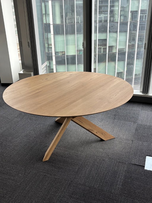 Ethnicraft Mikado 160cm Circle Round Dining Table Solid Oak, Crossed Central Base – eettafels, Wood