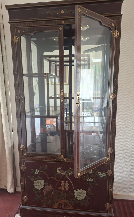 Image 1 of Chinees design Vitrinekast