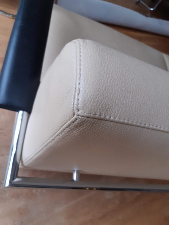 Image 1 of LEOLUX SCYLLA 2,5- zits bank, leder uitvoering.