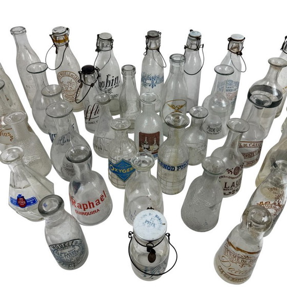 Image 1 of Collection de 42 bouteilles anciennes françaises de lait, de vin et de spiritueux
