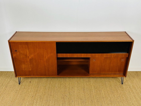 Image 1 of Enfilade haute vintage scandinave en teck, 1960