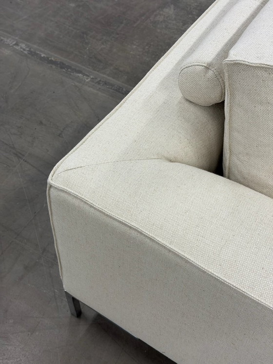 Image 1 of Design sur Stock Aikon Lounge