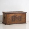 Coffre ancien avec motifs floraux gravés (c.1850) #14 – Commodes, Rustic (photo 9 of 40)