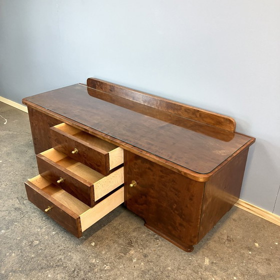 Image 1 of Commode basse, petit meuble à tiroirs, bouleau flammé, années 1950