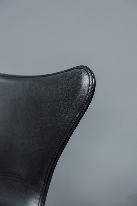 Image 1 of Taburete de bar Serie 5