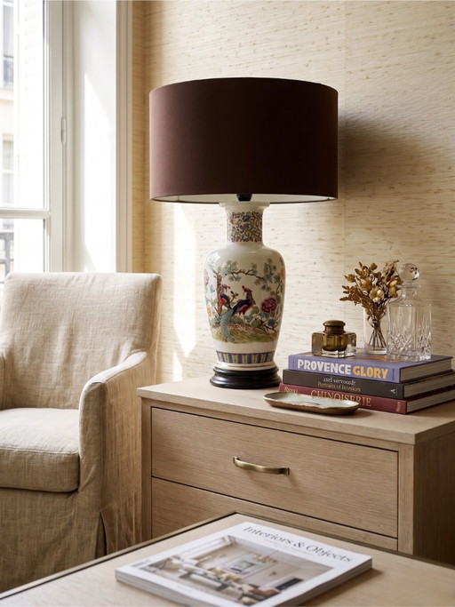 Large ceramic lamp signed V.V. Carraresi, inspired by traditional Chinese designs.