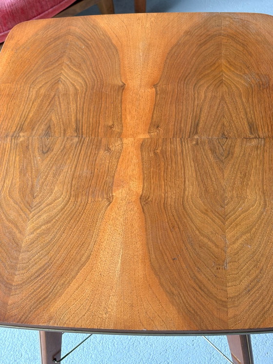 Tavolino - noce con connessione a croce in ottone – Tavolini, Legno (photo 4 of 5)