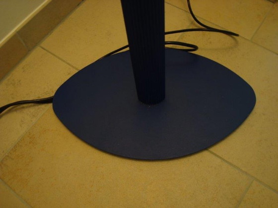 Image 1 of Lampada da terra postmoderna Murano (190 cm) – Vetro giallo e metallo blu – Stile Memphis / anni '90 – Certificata