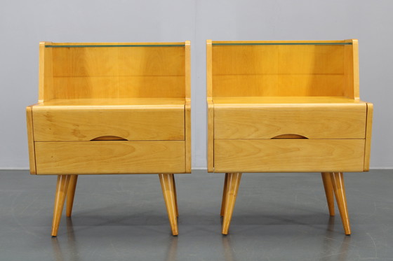 Image 1 of Pareja de mesitas de noche, década de 1960, Checoslovaquia