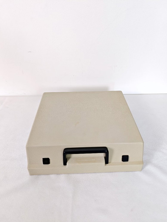 Image 1 of Machine à écrire AEG Olympia Traveller de Luxe S