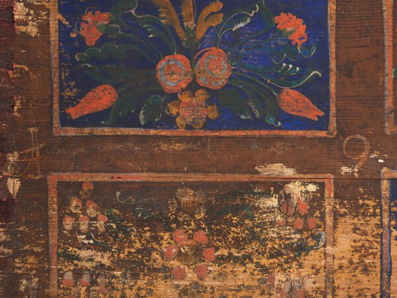 Coffre en bois ancien avec panneaux floraux bleus (Année 1905) #99 – Armoires de rangement (photo 37 of 40)