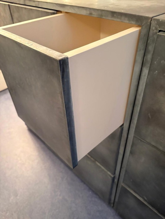 Image 1 of Commode en zinc Arno Kortschot