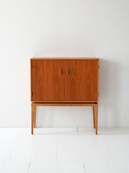Mobile bar vintage in teak scandinavo, anni '50