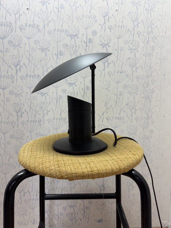 Vintage modern table lamp – Metal, Plastic (photo 5 of 5)