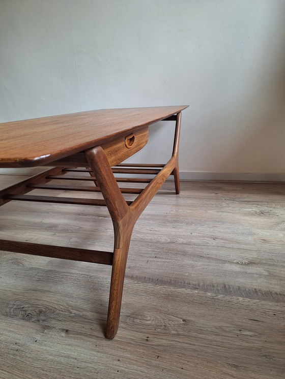 Image 1 of Louise van Teeffelen coffee table