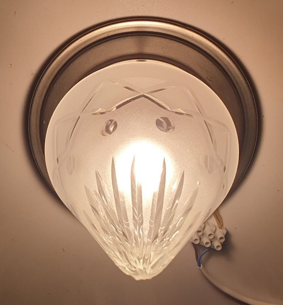 Image 1 of Lámpara de techo Art Déco con cristal tallado.