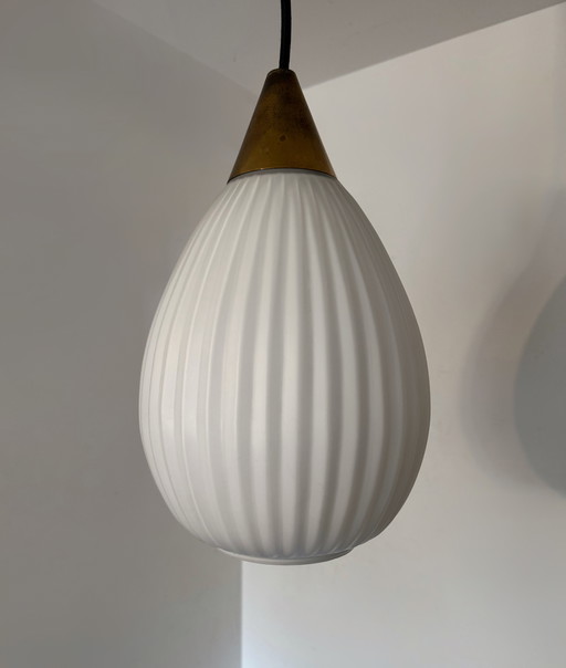 Opaline Scandinavian Style Hanging lamp 60's