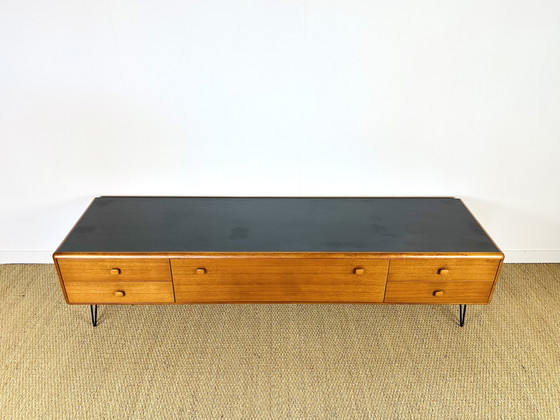 Image 1 of Enfilade scandinave en teck 1960