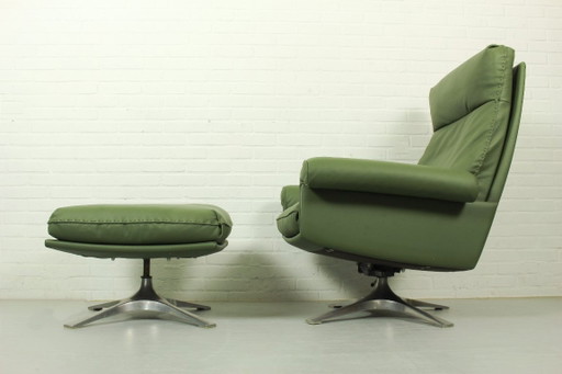 De Sede DS-31 High-Back Lounge Chair & Ottoman, 1970s