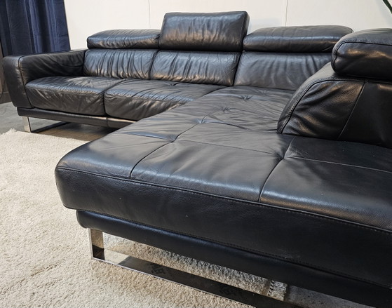Image 1 of Montel Corner Sofa Black Leather Adjustable Headrests
