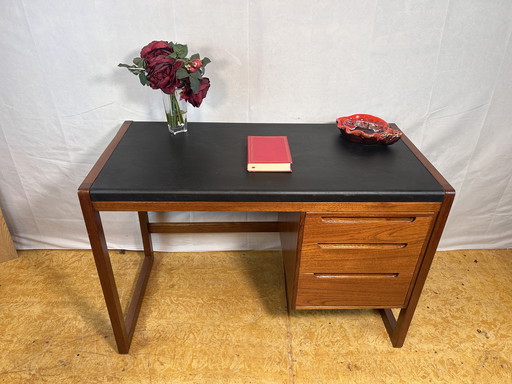 Mid-Century Retro Vintage Teak & Leather Desk – 1960 Stylish | Functional | Freestanding Statement Piece