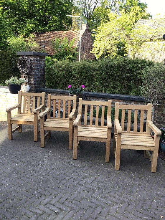Image 1 of 4 mooie Teakhouten tuinstoelen van het merk Teak and Garden izgst