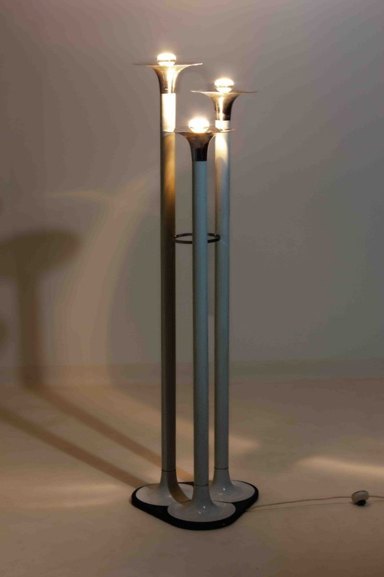 Image 1 of Franse trompet vloerlamp