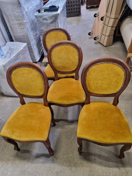 Image 1 of Mesa retro (extensible) con sillas