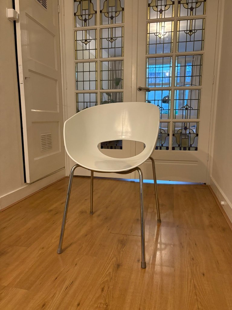 Sintesi 'Orbit Large' dining chairs 6 pieces | €600 | Whoppah