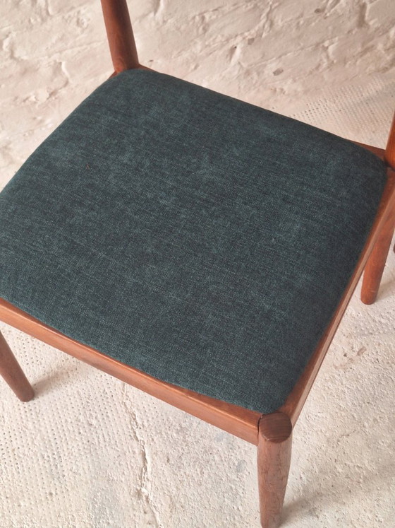Paire de Chaises de salle à manger en Teck Henning Kjaernulf, Danemark années 1960, Korup Mobler, Textile (photo 9 sur 14)