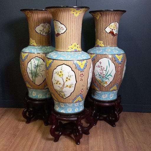 Set of three Bien Hoa vases