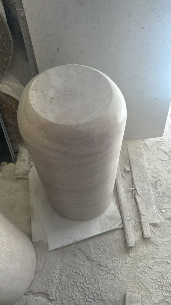 Image 1 of Travertin Esstisch rechteckig massiv – Naturstein Tisch