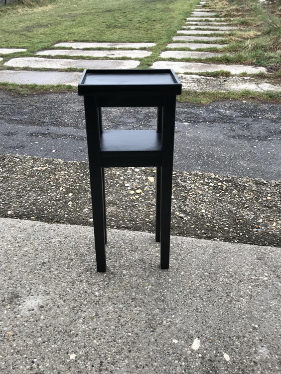 Tavolino con cassetto. Un pezzo unico, realizzato a mano, di artigianato tradizionale. – Tavolini, Legno (photo 2 of 6)