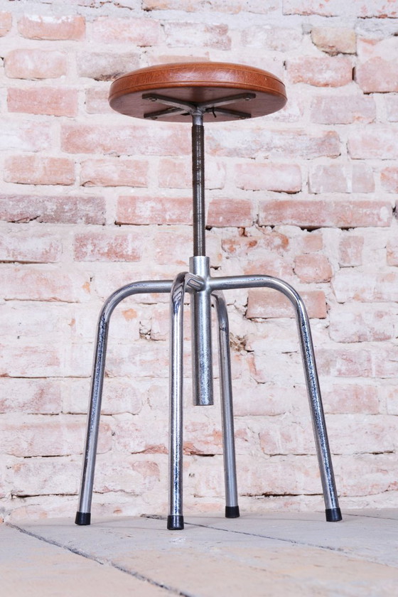 Original Bauhaus Swivel Chair, Chrome-Plated Steel, Leatherette, Czech, 1950s – Stools, Metal (photo 4 of 10)