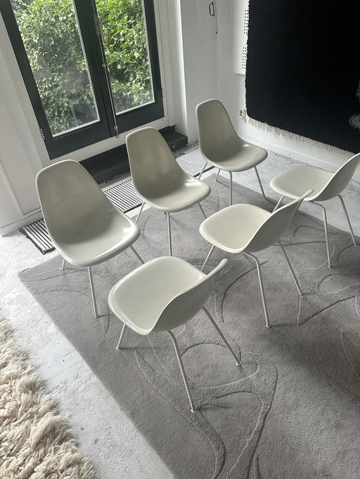 Set van 6 Eames stoelen RE van Herman Miller helemaal wit