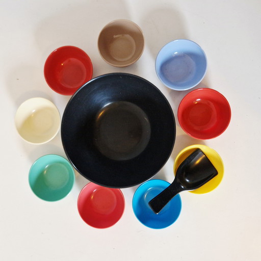 Set di ciotole per snack vintage anni '50 con arachidi