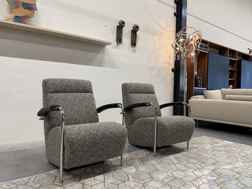2 Leolux Scylla armchair high State fabric