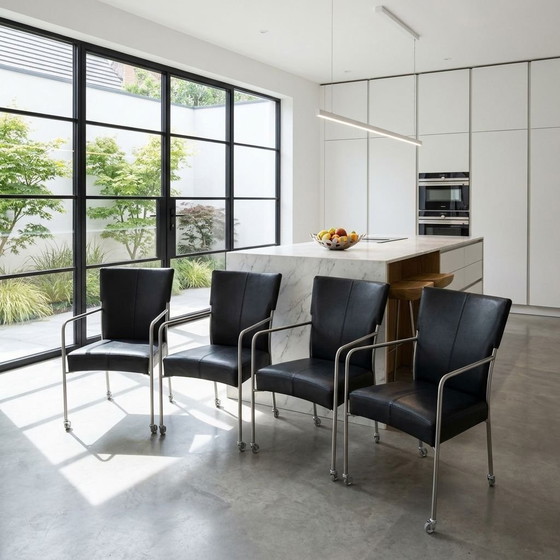 4 Bert Plantagie Dining chairs, Leather, Chrome, Black (photo 2 of 5)