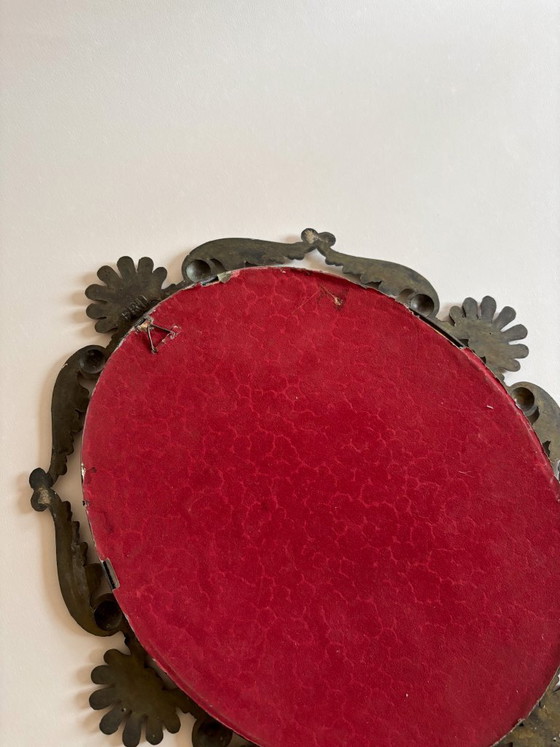 Image 1 of Specchio ovale vintage con cornice in ottone