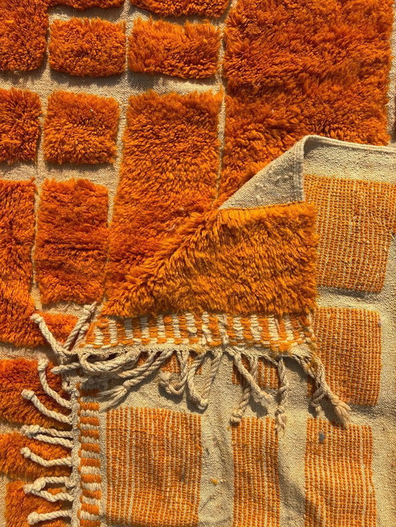 Image 1 of Oranje Marokkaans wollen tapijt 200x300 cm- Handgemaakt geometrisch tapijt - Eigentijds Berber tapijt