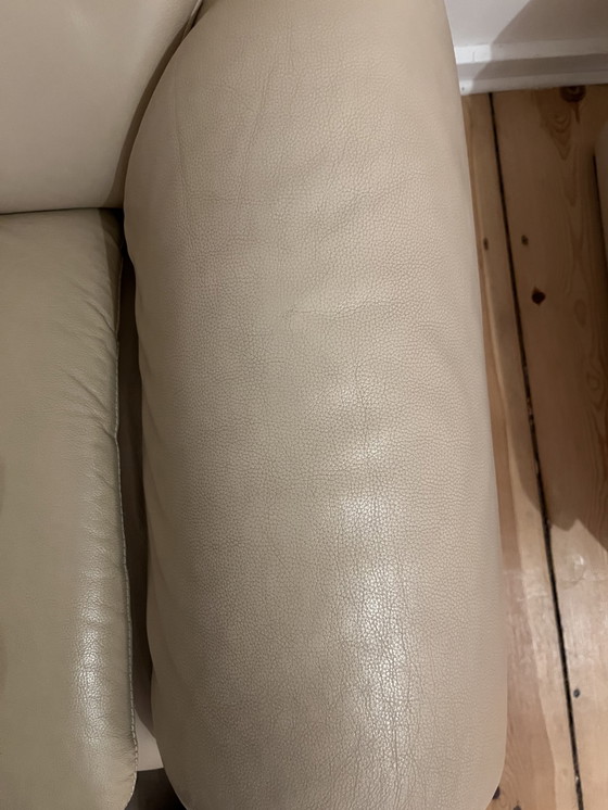 Image 1 of De Sede DS 2011/2 Two-seater leather sofa couch Contemporary Bauhaus Mid Century Space Age